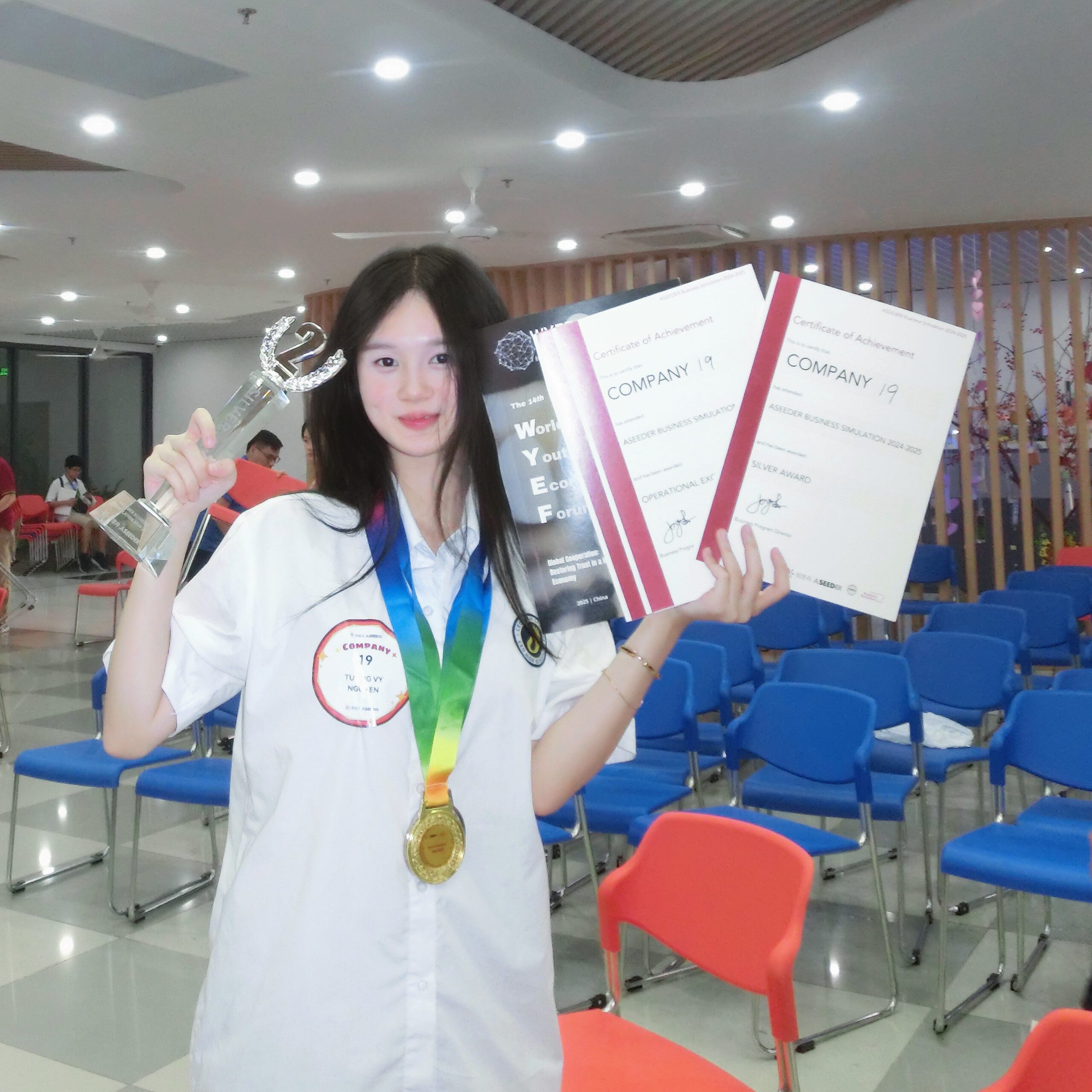 Tường Vy hiện đang giữ vai trò Chủ tịch Hội đồng Học sinh CEO High School